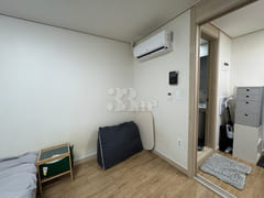 Studio apartment with a separate kitchen (Gwa 5th image