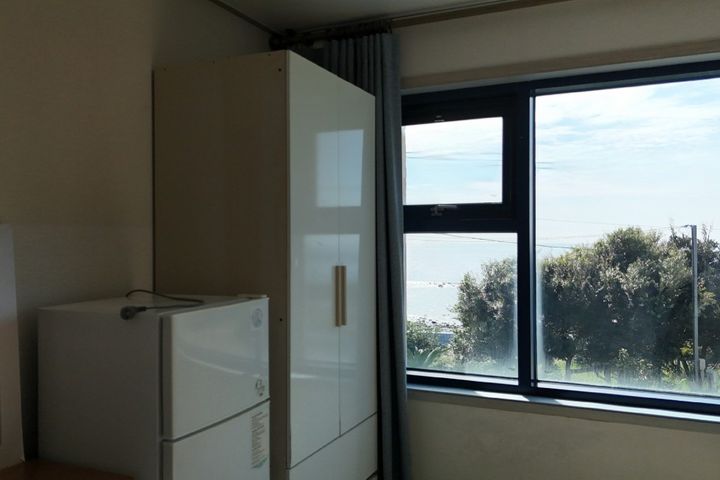 Room 203 with a nice ocean view 1th image