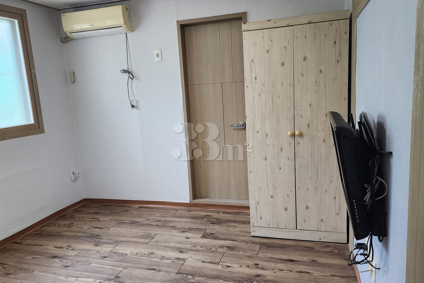 Unit 104 - Special Price 19,000 1th image
