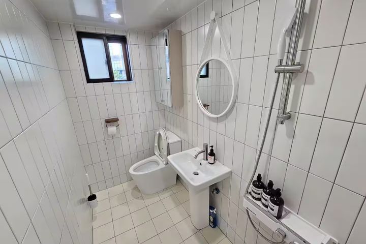 3-room apartment in the heart of Hongdae for 9th image