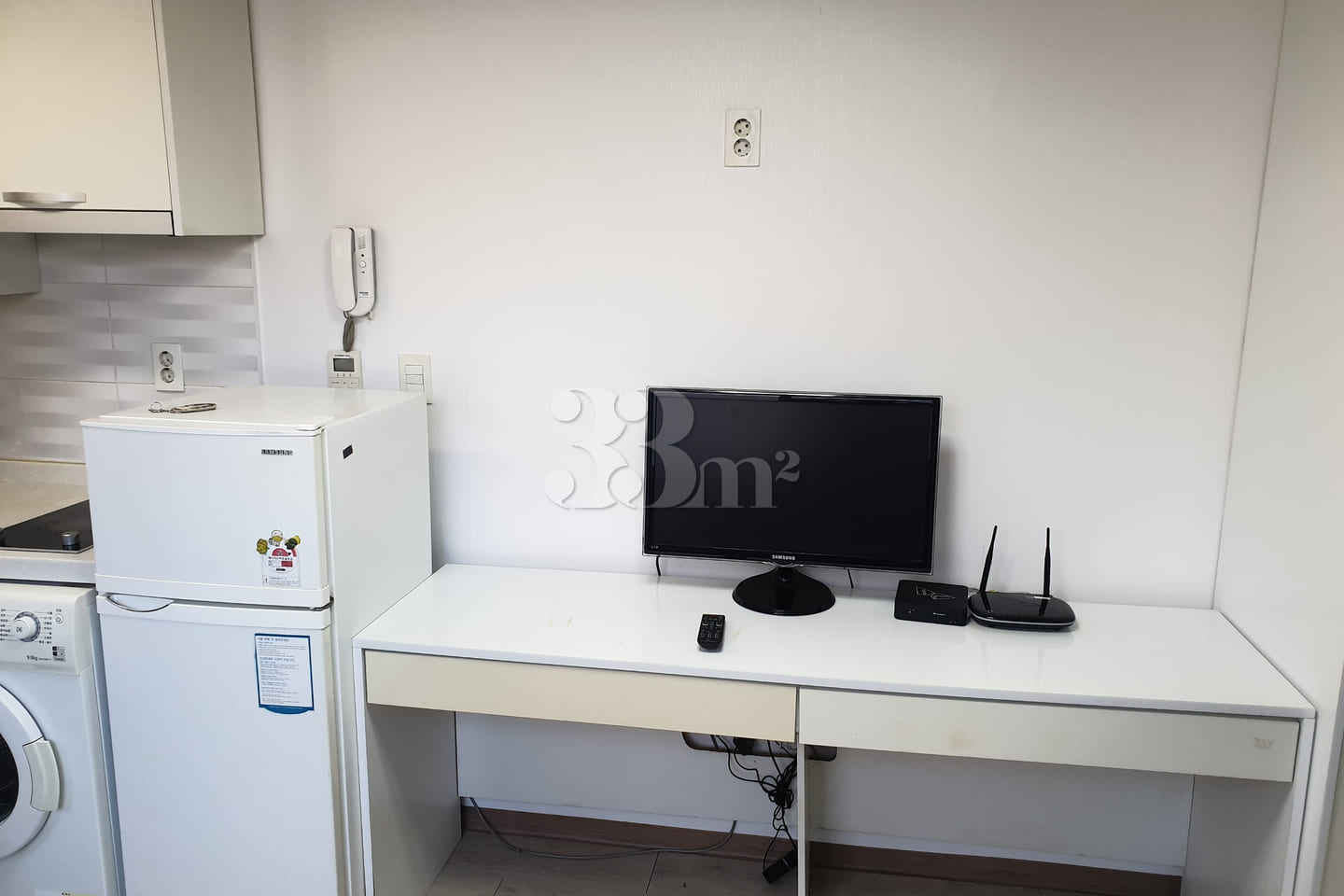 Family One-Room, Unit 307 5th image