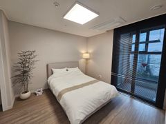 Ilsan high-end, fully furnished, first move-i 5th image
