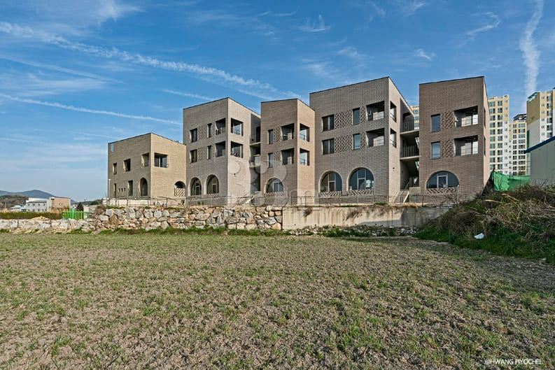 30-pyeong duplex, true south-facing 0th image