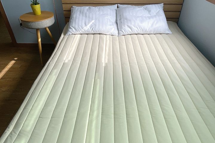 Comfortable 2-room unit that feels just like 17th image