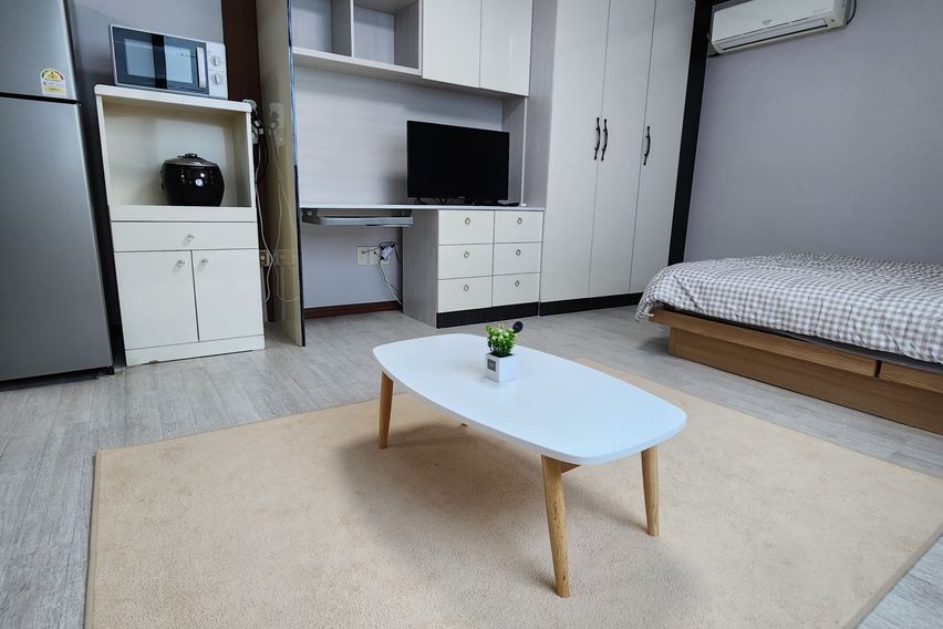 (하단동)넓은창문방C