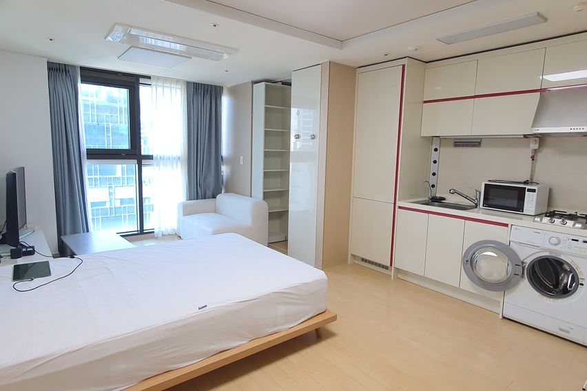 신논현역 강남역 조용 2번째 이미지