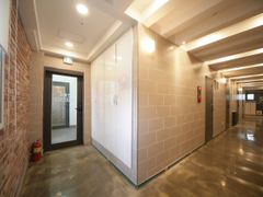 Newly built, fully furnished room for women 2th image