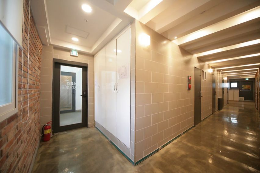 신축 풀옵션 여성룸 2번째 이미지