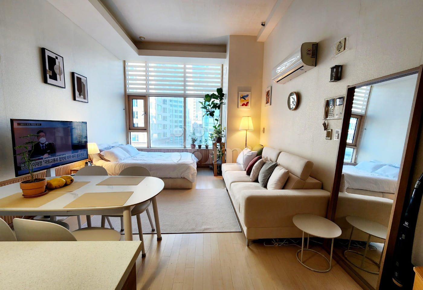 Fully furnished, 1-minute walk from Cheonho S 17th image