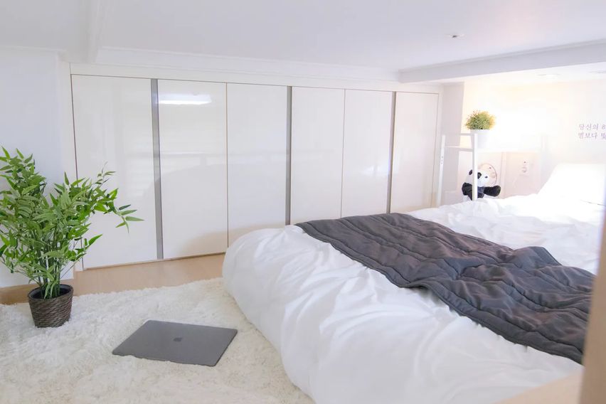 깔끔한 역세권 숙소