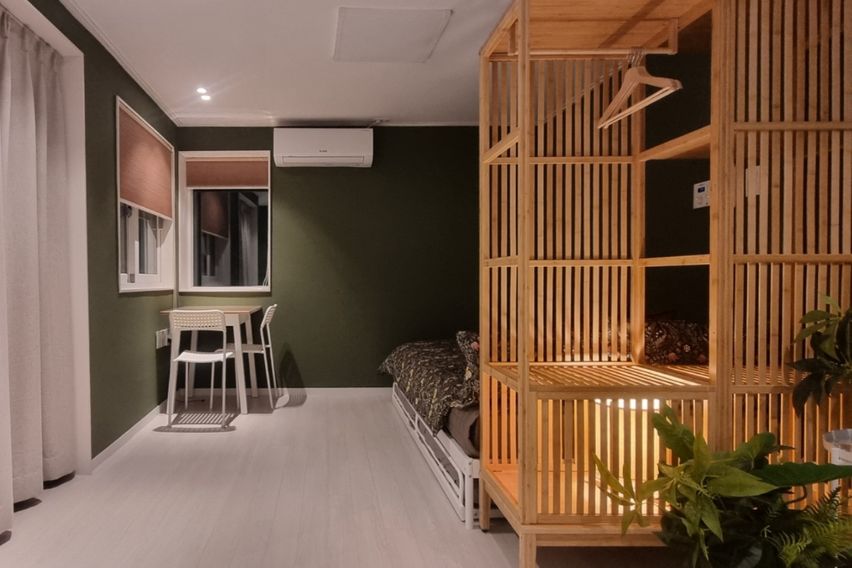 광화문경복궁서촌3인 2번째 이미지