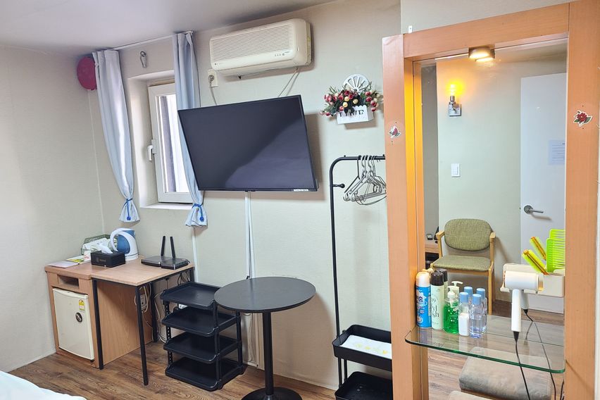 디럭스룸 2번째 이미지