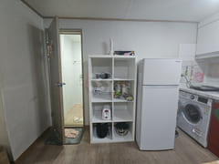 Quiet and affordable studio apartment 4th image