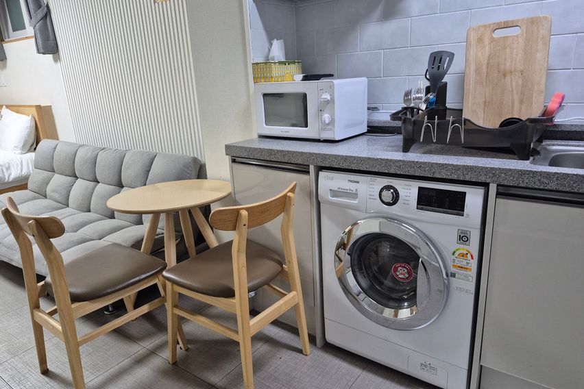 신촌역 도보3분풀옵션A 9번째 이미지