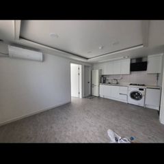 Pleasant two-room apartment in front of Beode Unit Image