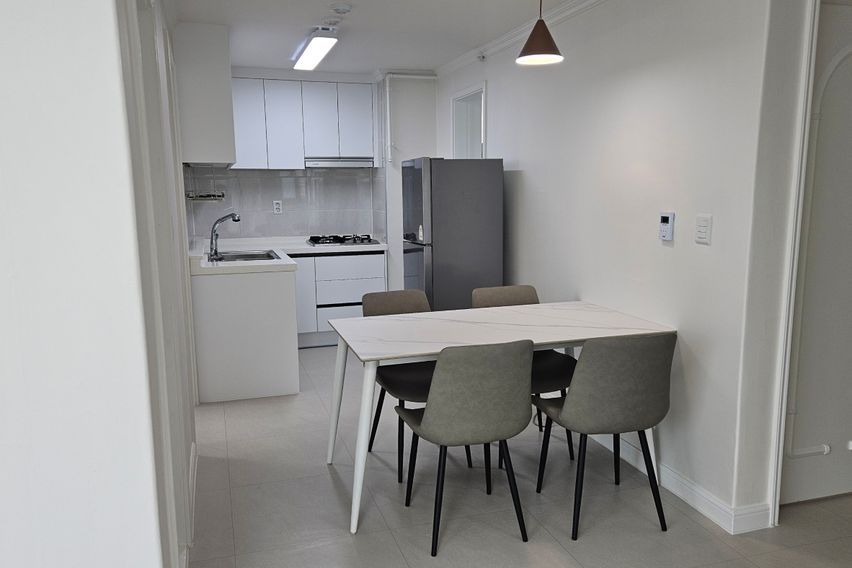 청명산이 보이는 집💚