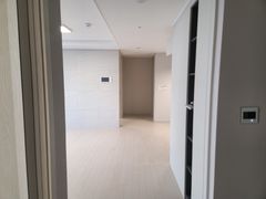 Short-term rental of a home currently for sal 3th image