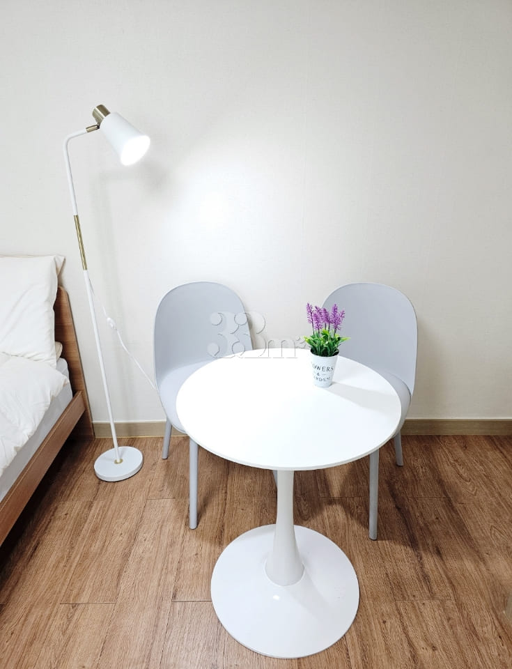 Fully furnished studio apartment near City Ha 10th image