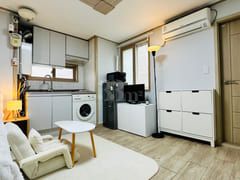 Fully furnished studio near Jungang Station 4th image