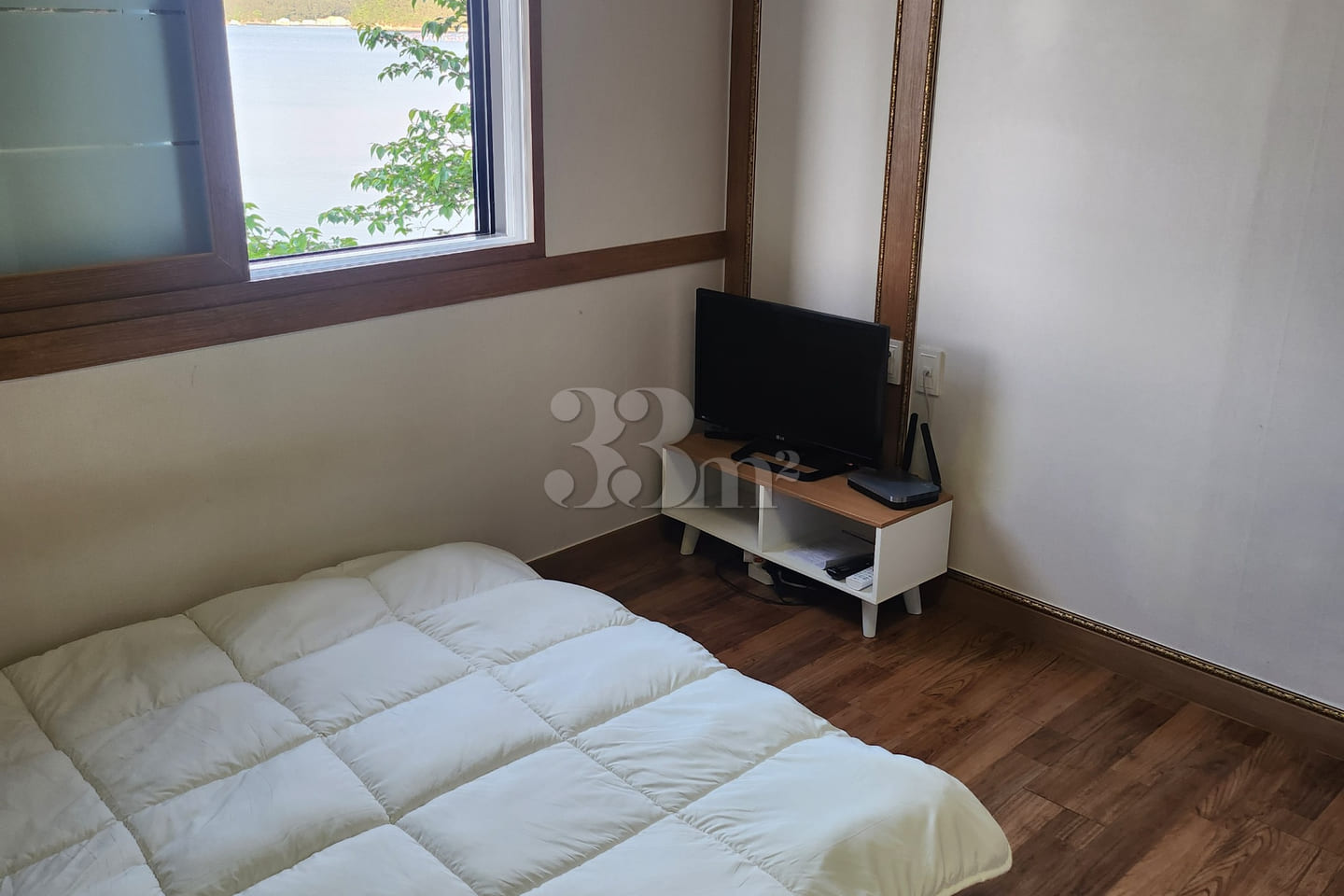 A room with a beautiful ocean view in the new 1th image