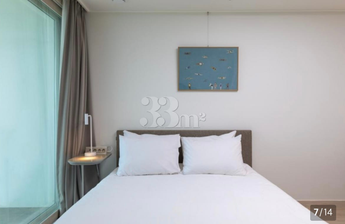 Direct ocean-view terrace 4th image