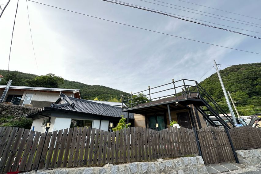 Tongyeong Private Pension 1th image