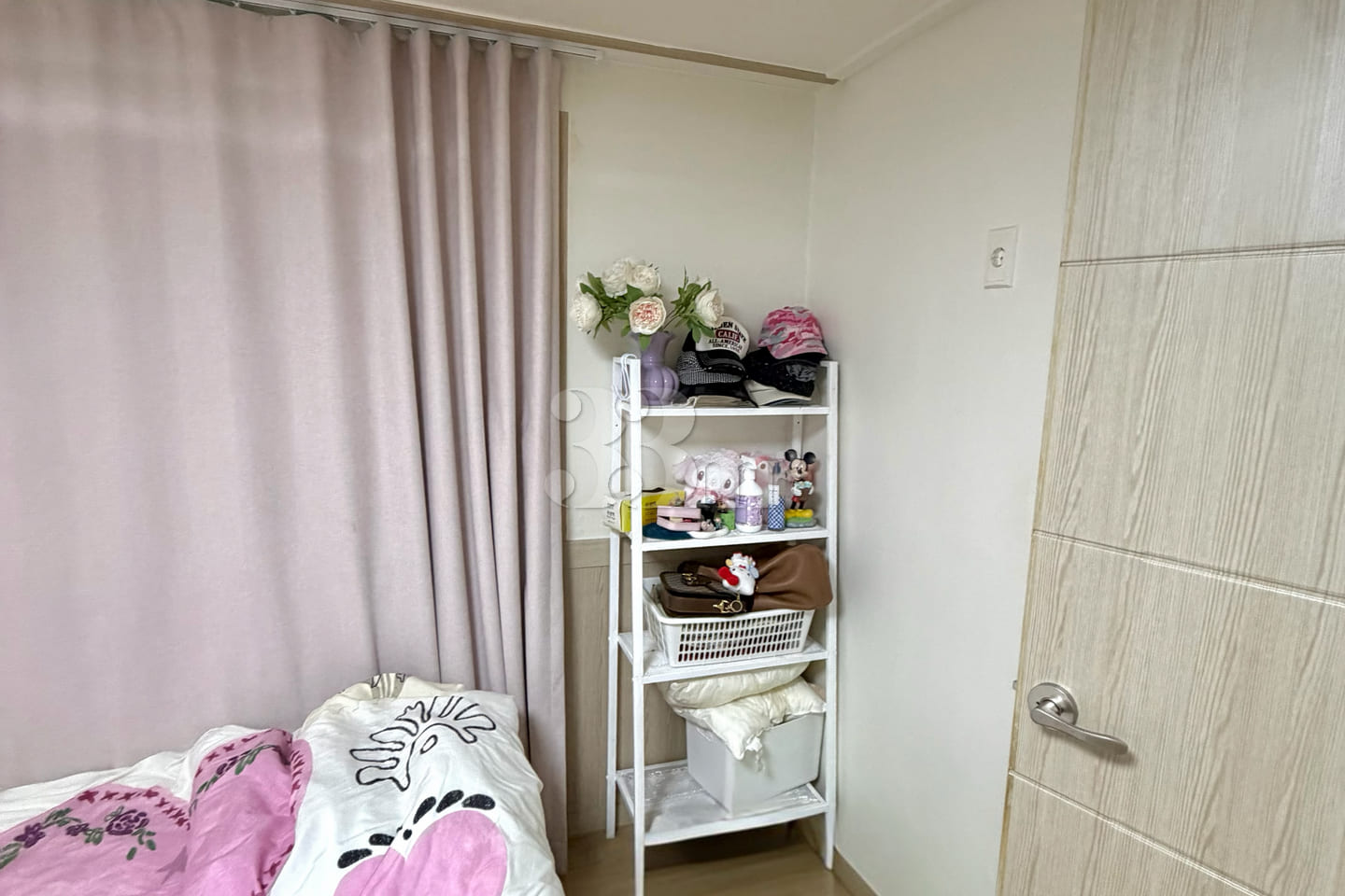 Cozy studio near Mangwon Station 4th image