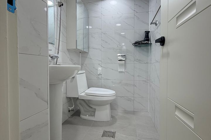 Clean two-room accommodation near Jeonbuk Nat 17th image