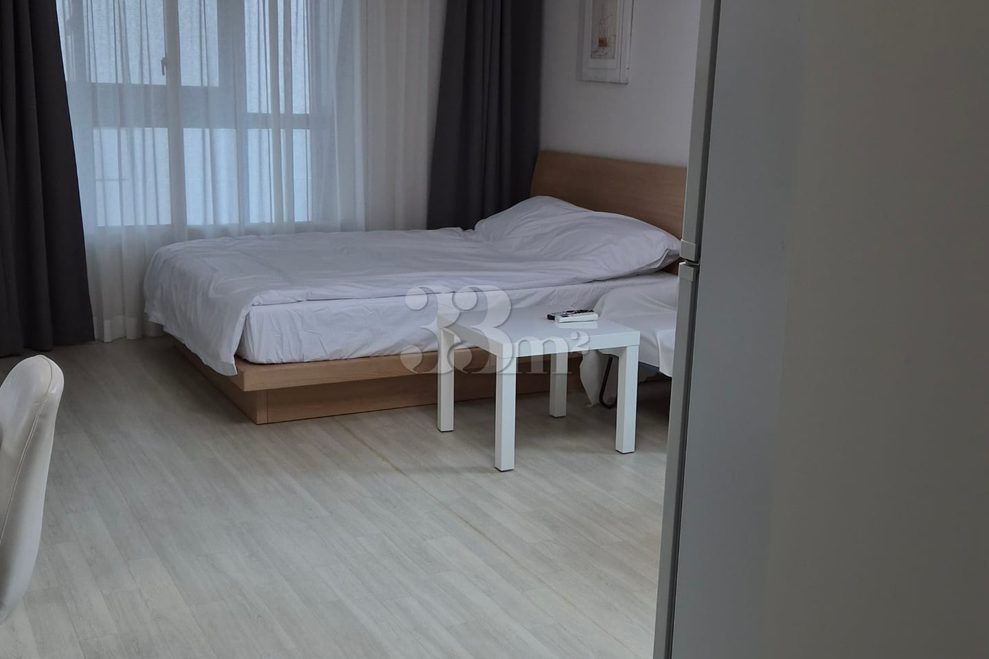 Unysis Room 4 4th image