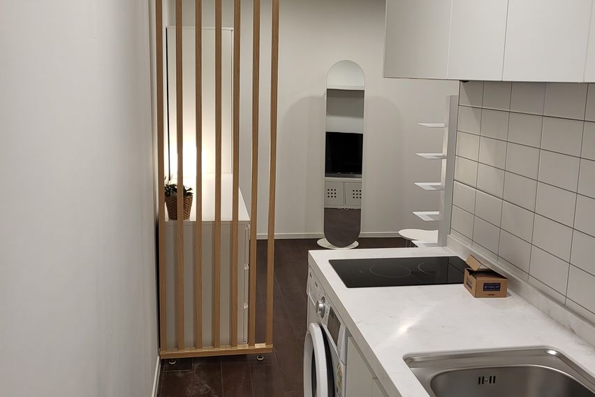 1호선 현충로역 도보