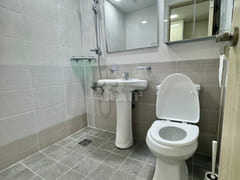 Studio Apartment (10 min from Osan Station) D 4th image