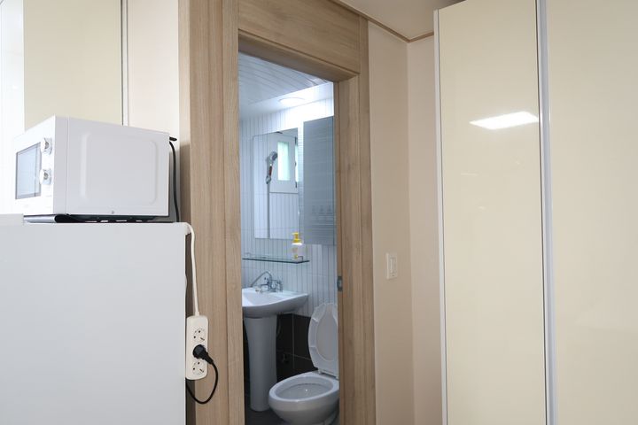 Gangbuk | Fully Furnished Studio | Short/Long 7th image