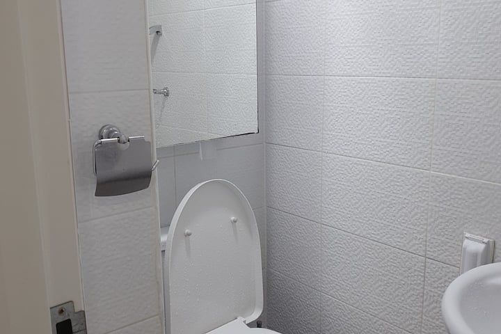 Single Room Central Stay 317 10th image