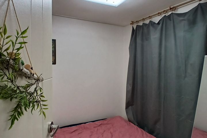 Two-room apartment in Junggok-dong with parki 7th image