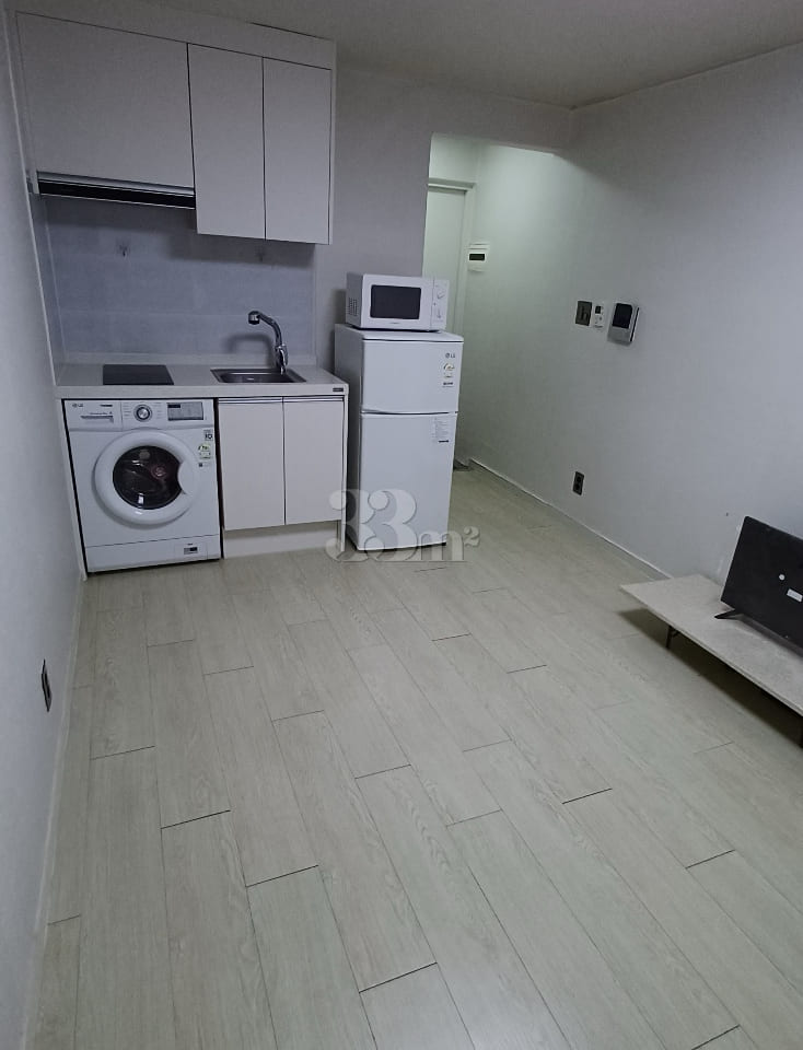 Clean studio apartment✨ 0th image
