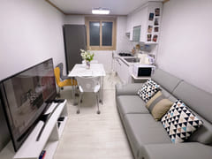 4-person unit, 2 bedrooms, 1 bathroom, fully 3th image