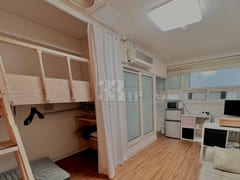 Room 208 1th image