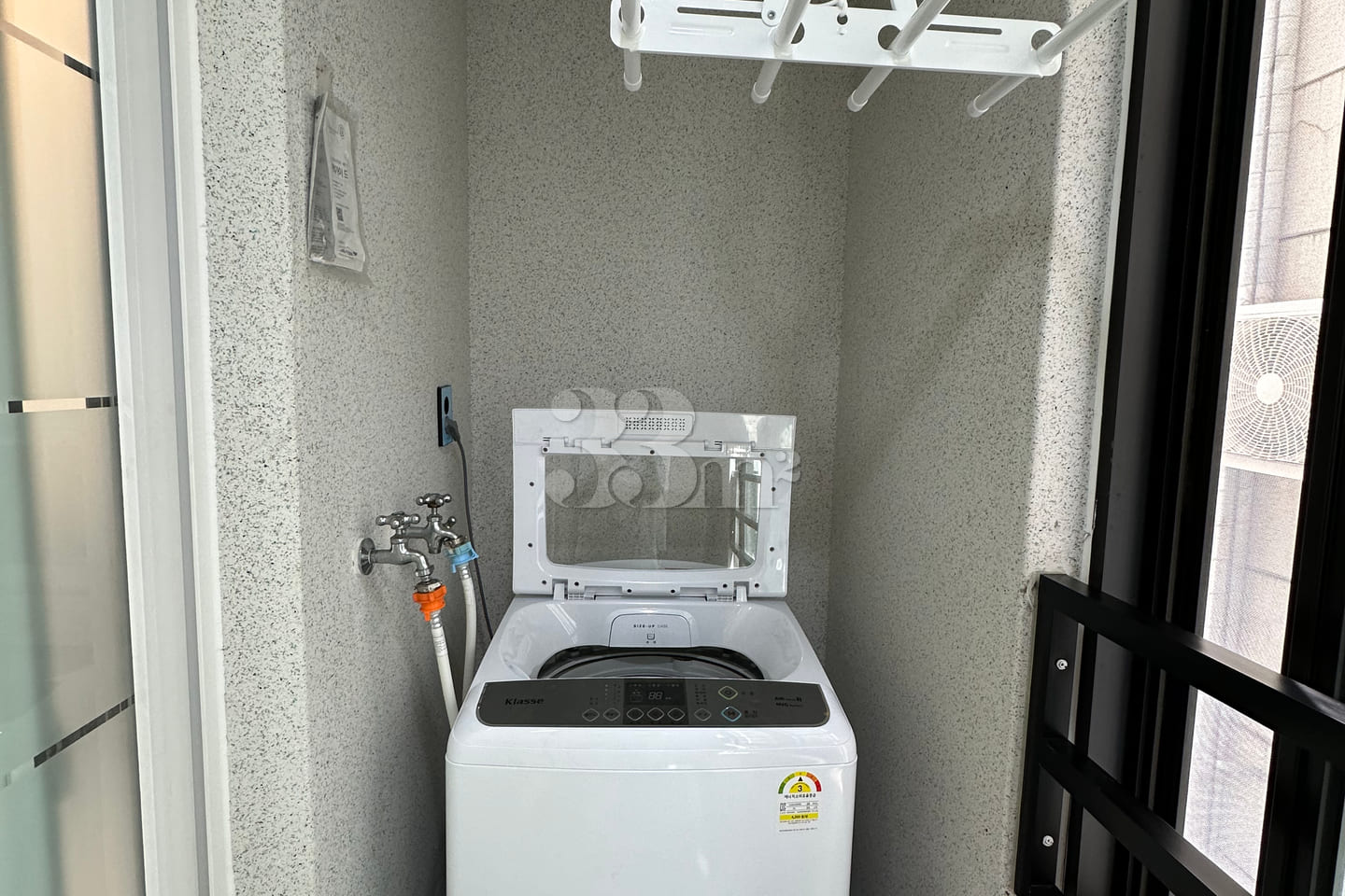 Clean studio apartment in Gumi 3rd Industrial 4th image