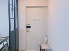 Near Gunja Station / Fully Remodeled! 4th image