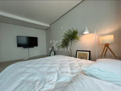 Cozy duplex house by the Han River 2th image