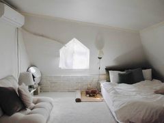 Attic 다락 무하  0번째 이미지