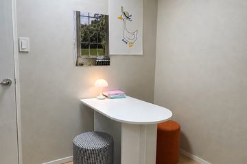 2-minute walk from Jamsilsaenae Station