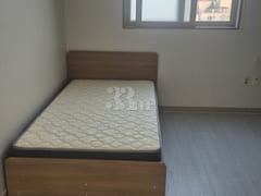 White-themed studio, 3 minutes from Mangpo St 10th image