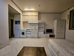 Studio apartment 2 minutes from Wanjeong Stat 1th image