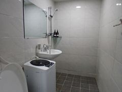 Standard Single Room 5th image
