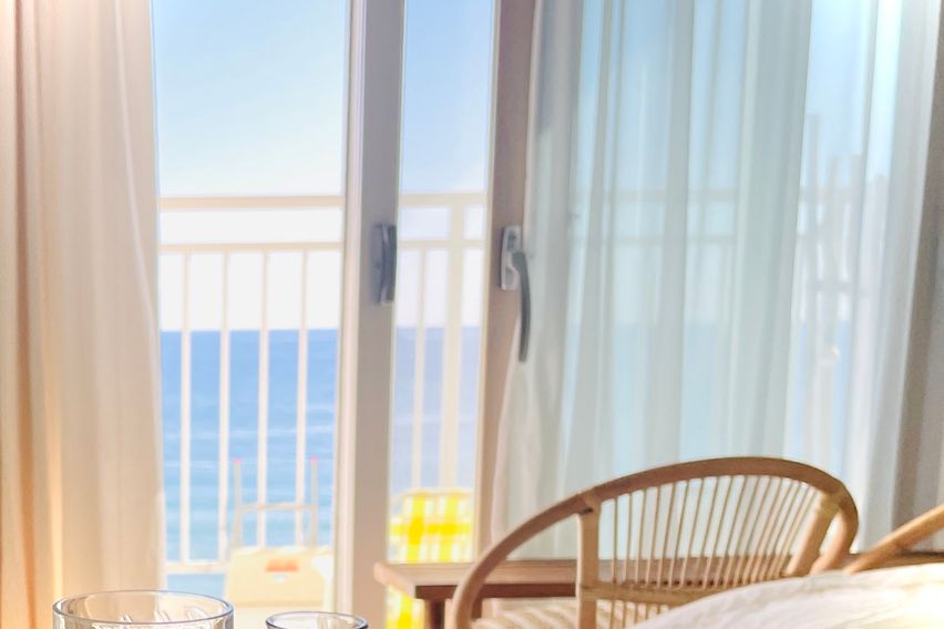 바다가한눈에보이는숙소 