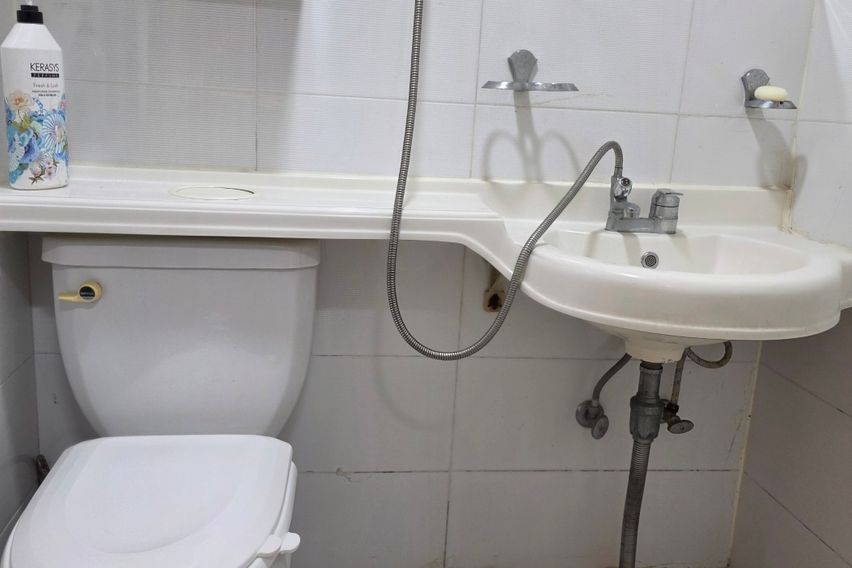 조용합니다 5번째 이미지