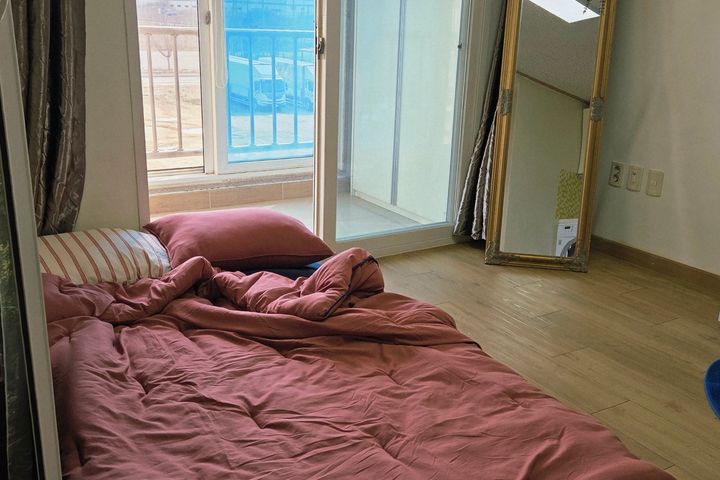 Paju Industrial Complex, fully furnished 1.5- 3th image