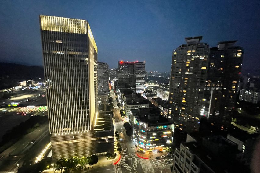 찌즈나쪼하우스