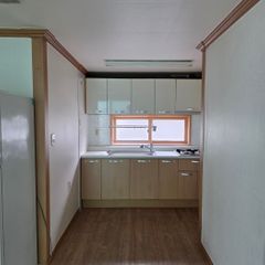용원동 빅베란다 2룸 방 이미지